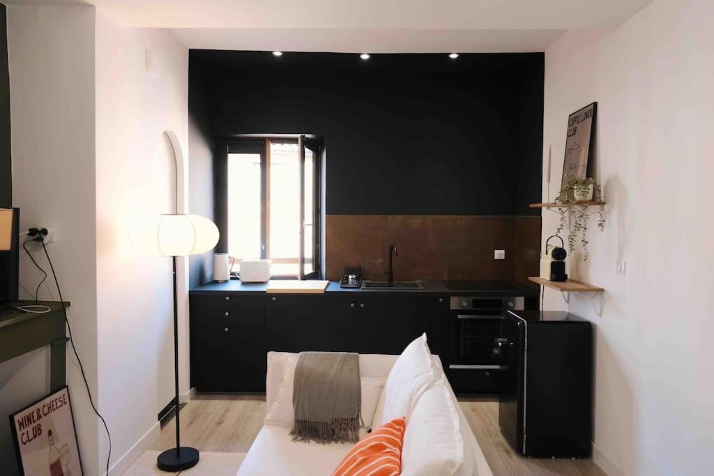 Le 23, Cocon Dans Le Centre Historique Appartement Montauban Buitenkant foto